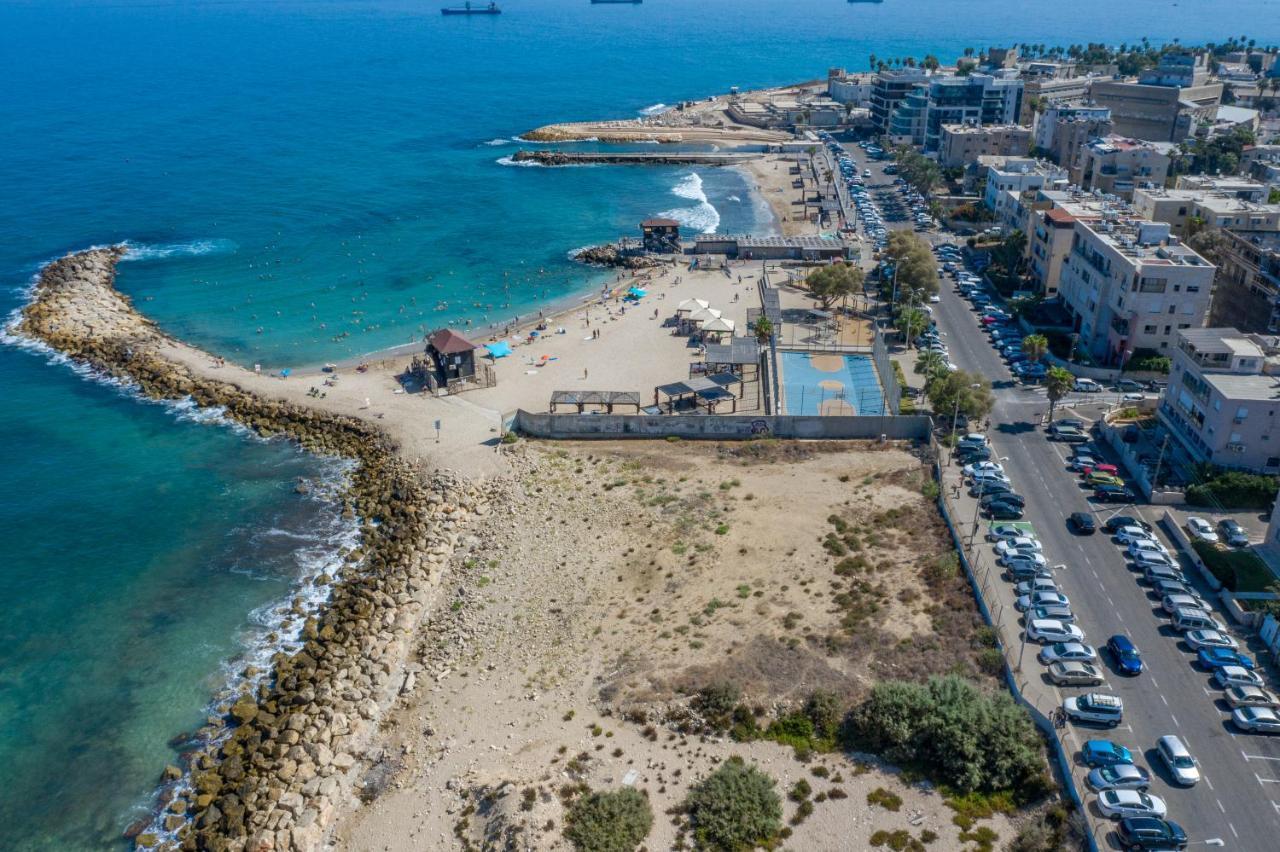 Port City Haifa - Luxury Apartments 50 Mtrs From The Beach ภายนอก รูปภาพ